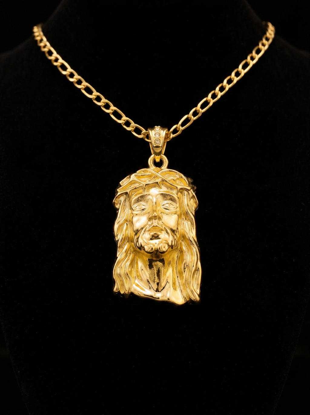 Collier Pendentif Jésus — Plaqué Or 18 Carats
