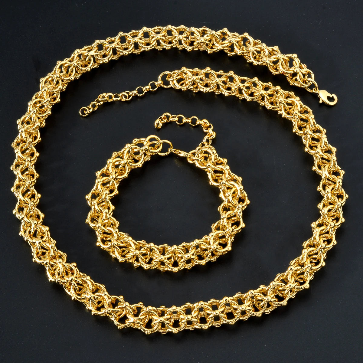 Collier Chaîne Cyclone — Plaqué Or 18 Carats