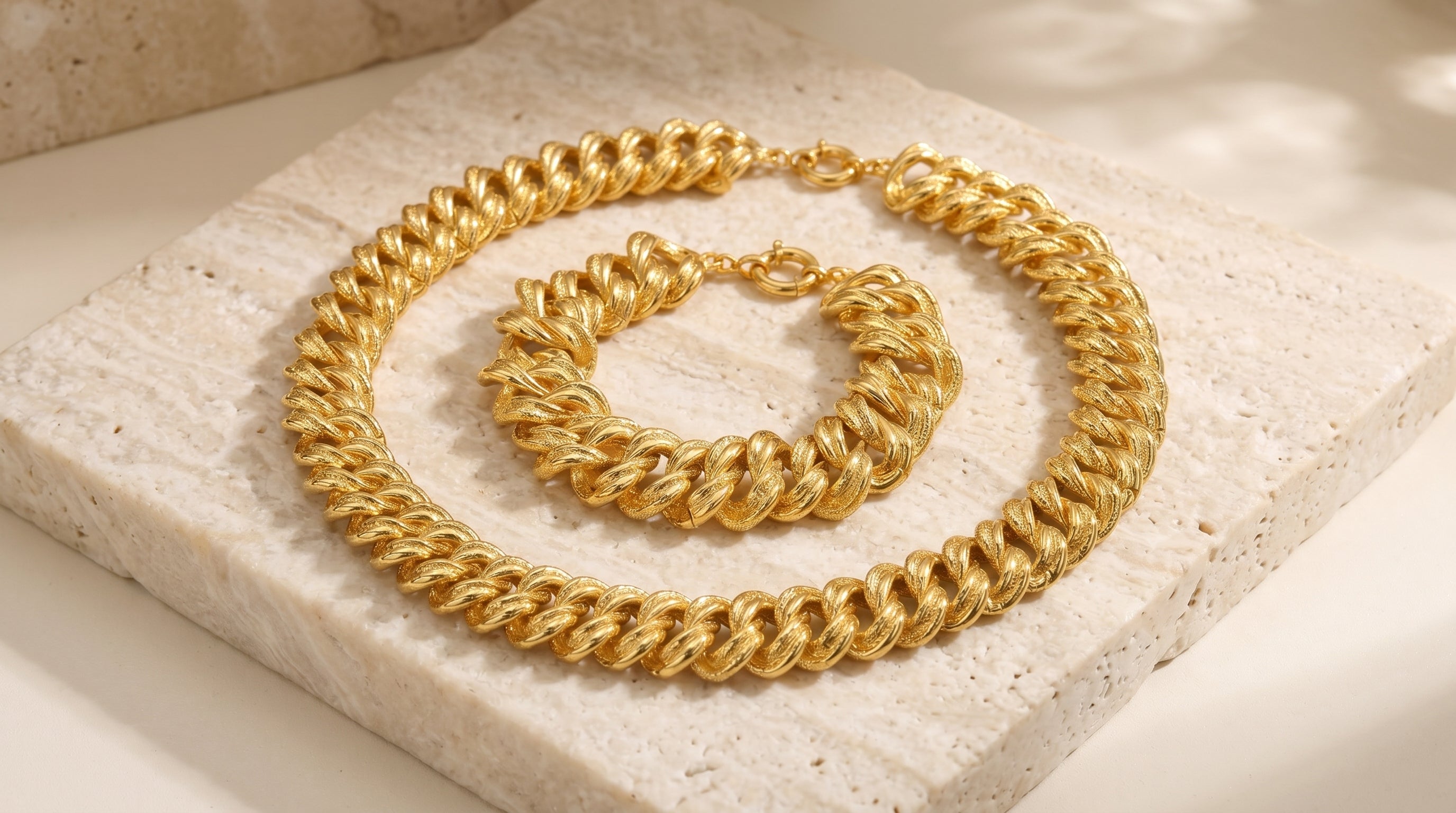 Parure Collier & Bracelet Maille Américaine — Plaqué Or 18 Carats